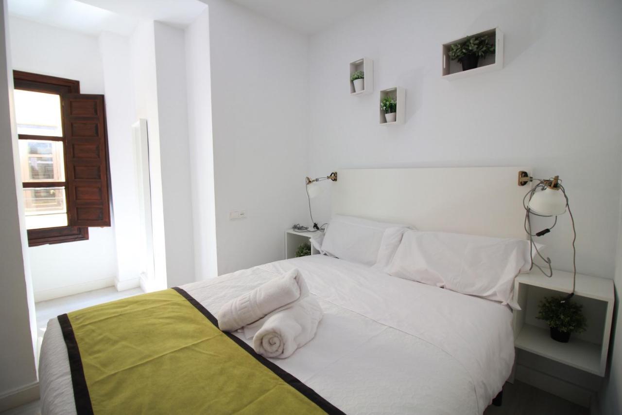 Zahira Suites Granada Buitenkant foto