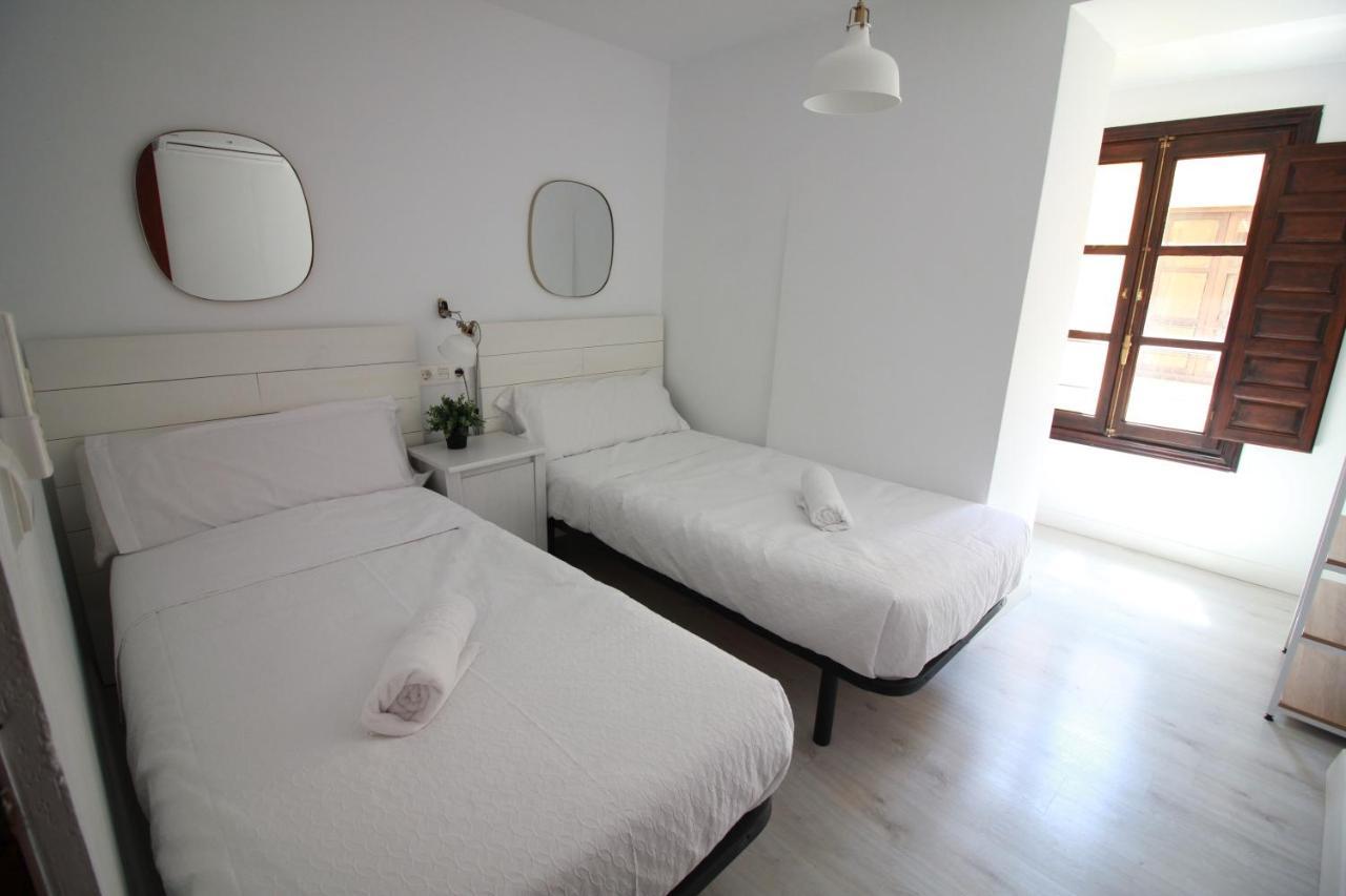 Zahira Suites Granada Buitenkant foto