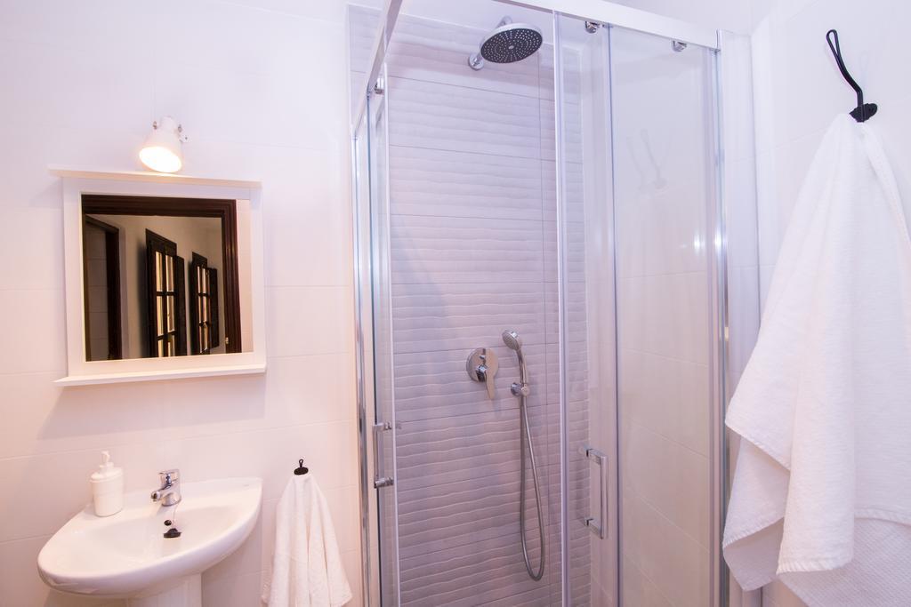 Zahira Suites Granada Buitenkant foto